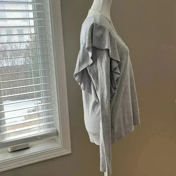 ❤️2/$50❤️[L]Abercrombie &  Fitch Ruffled Sleeves Cotton Blend L S Sweater - Picture 4 of 9